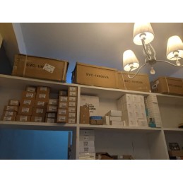 Régulateur de tension﻿ TNS-50000VA Marque LTS Triphasé