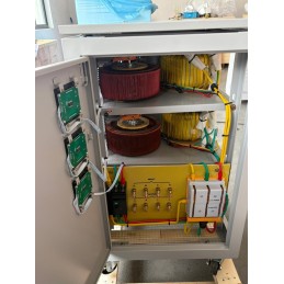 Régulateur de tension﻿ TNS-20KVA Marque LTS Monophasé