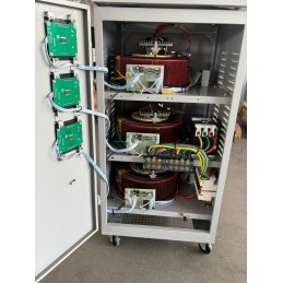 Régulateur de tension﻿ TNS-20KVA Marque LTS Monophasé